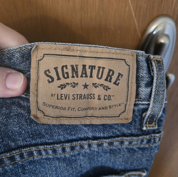 Signature by Levi Strauss Men's Blue Straight Jeans Size 34 ×29. - Picture 5 of 5